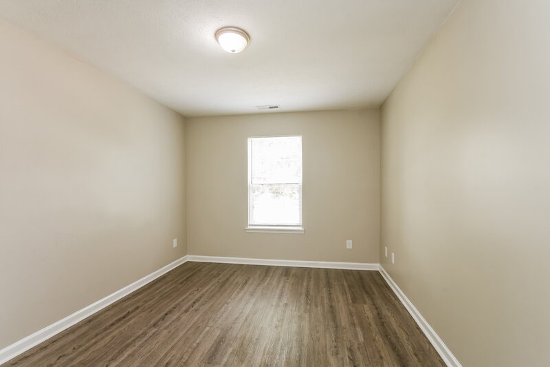 1,760/Mo, 522 Venus Dr Indianapolis, IN 46241 Bedroom View