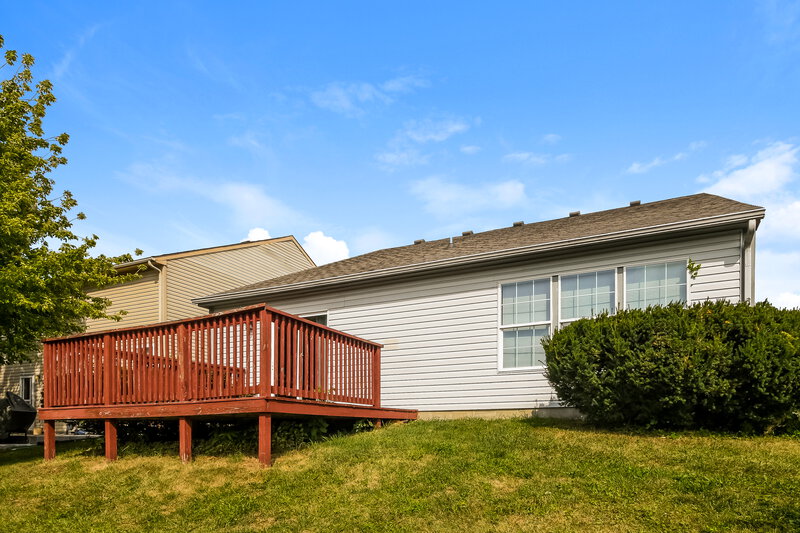 1,760/Mo, 522 Venus Dr Indianapolis, IN 46241 Rear View