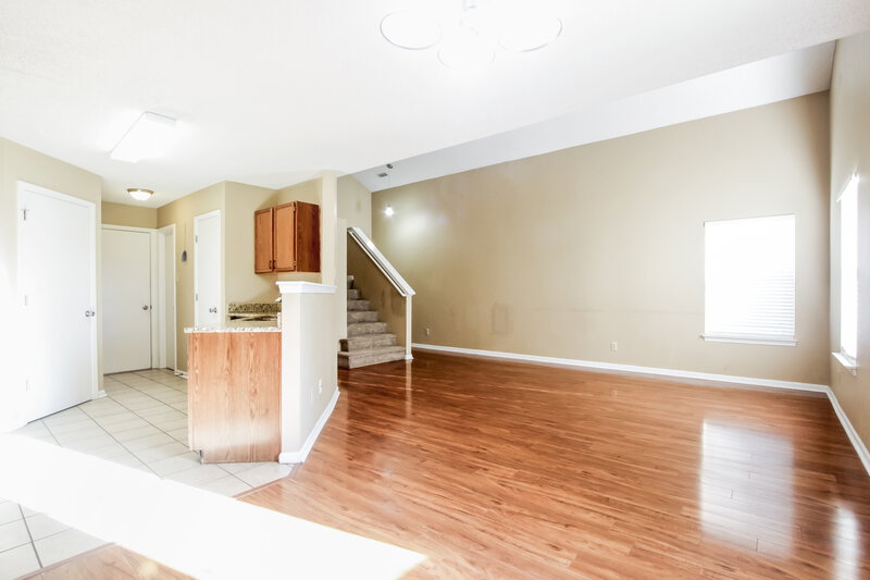 1,725/Mo, 10548 Glenayr Dr Camby, IN 46113 Living Room View 3