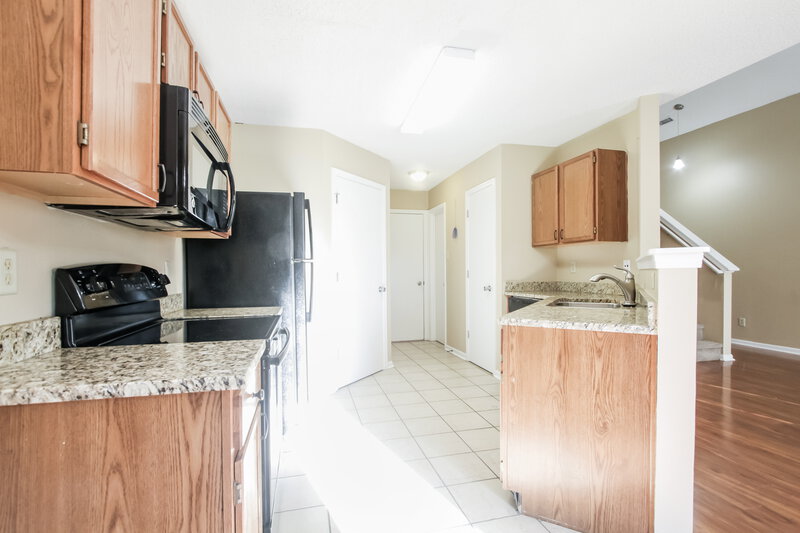 1,725/Mo, 10548 Glenayr Dr Camby, IN 46113 Kitchen View