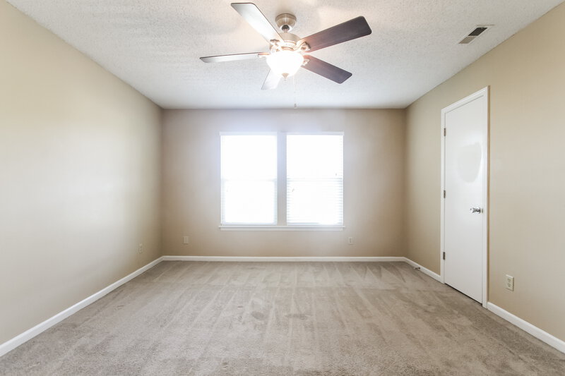 1,725/Mo, 10548 Glenayr Dr Camby, IN 46113 Main Bedroom View