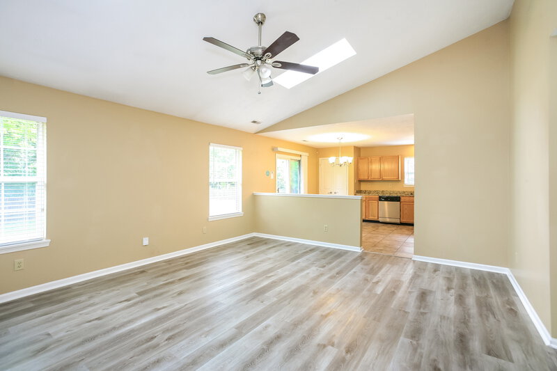 2,620/Mo, 2804 Hazelchase Ct Indianapolis, IN 46268 Living Room View