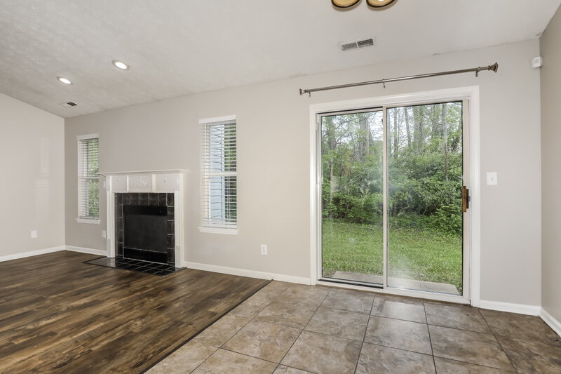 1,870/Mo, 1947 Mare Ave Indianapolis, IN 46203 Dining Room View