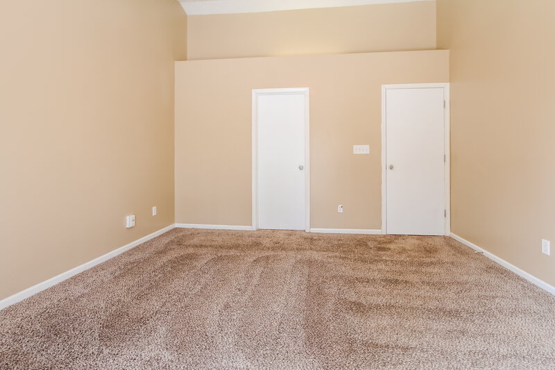 1,690/Mo, 1947 Mare Ave Indianapolis, IN 46203 Master Bedroom View 3