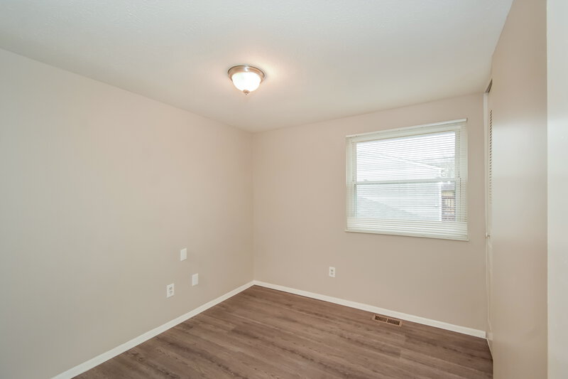 1,955/Mo, 11613 Whidbey Dr Indianapolis, IN 46229 Misc View 12