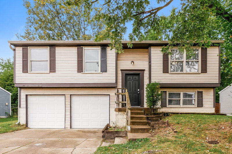 1,590/Mo, 616 Woodlark Dr Indianapolis, IN 46229 External View