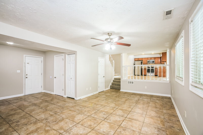 1,715/Mo, 1716 Countryside Dr Indianapolis, IN 46231 Living Room View