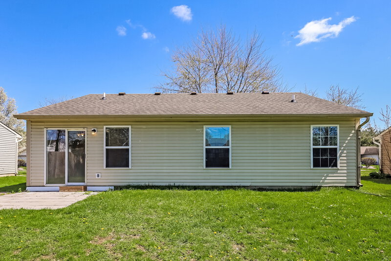 1,525/Mo, 2242 Whitecliff Dr Indianapolis, IN 46234 Rear View