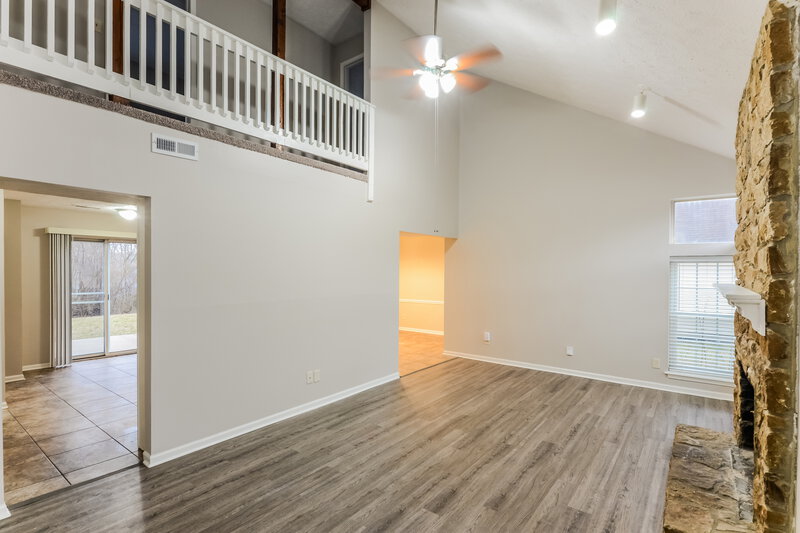 1,845/Mo, 1805 Catalano Dr Indianapolis, IN 46214 Living Room View