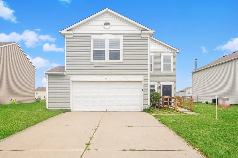 1,905/Mo, 313 Longbow St Sheridan, IN 46069 External View