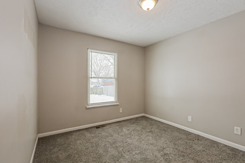 1,725/Mo, 819 Bitter Bark Ln Indianapolis, IN 46227 Bedroom View 3