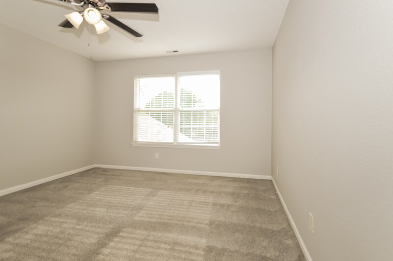 2,115/Mo, 6336 Long River Ln Indianapolis, IN 46221 Main Bedroom View 2