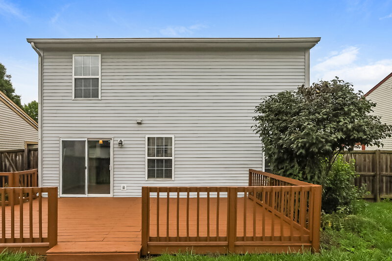 1,925/Mo, 6336 Long River Ln Indianapolis, IN 46221 Rear View