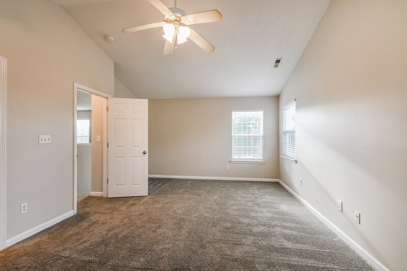 1,845/Mo, 11415 Silver Drift Way Indianapolis, IN 46229 Misc View 10