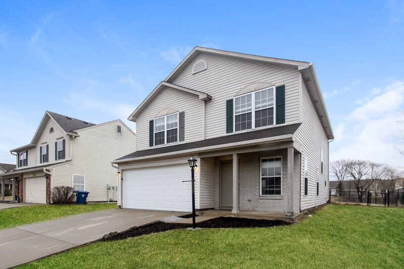 2,410/Mo, 607 Sweet Creek Dr Indianapolis, IN 46239 Front View 2