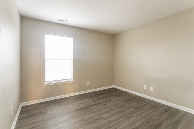 2,410/Mo, 607 Sweet Creek Dr Indianapolis, IN 46239 Bedroom View 2
