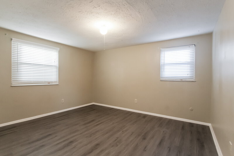 2,290/Mo, 8931 Squire Ct Indianapolis, IN 46250 Main Bedroom View