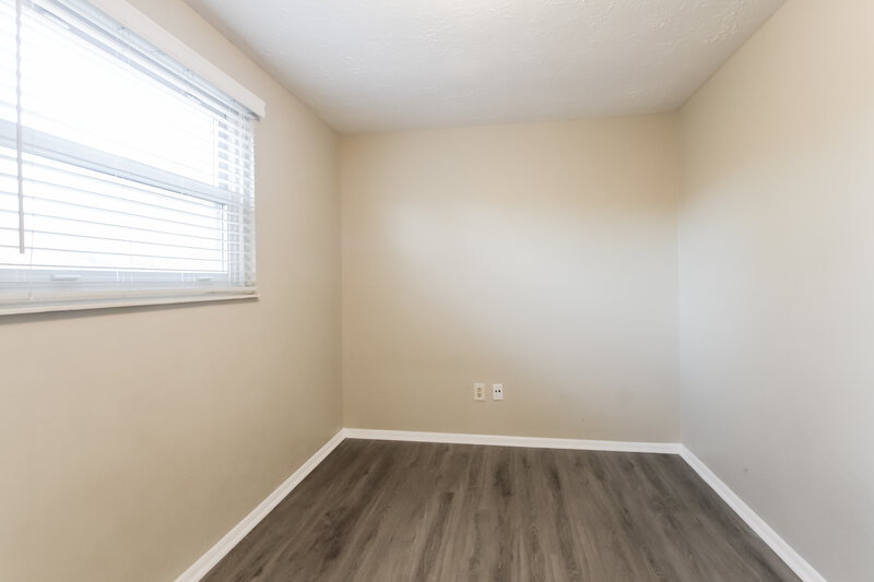 2,290/Mo, 8931 Squire Ct Indianapolis, IN 46250 Bedroom View 2