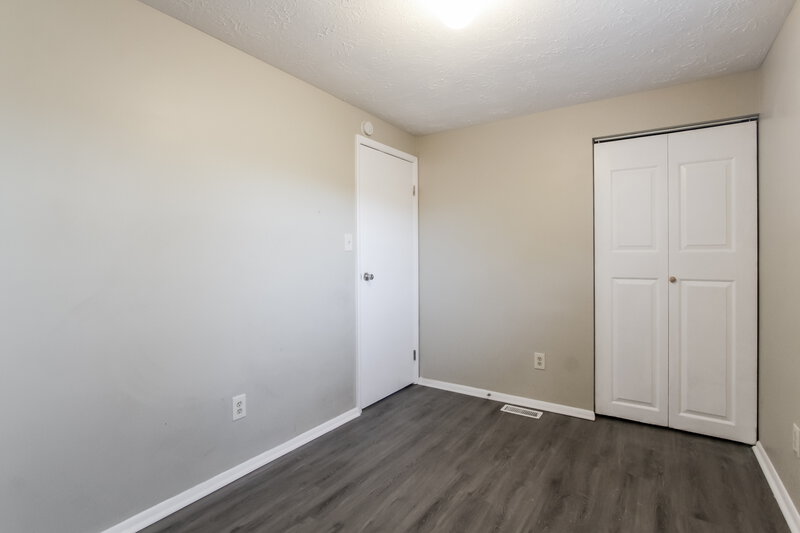 2,290/Mo, 8931 Squire Ct Indianapolis, IN 46250 Bedroom View 3