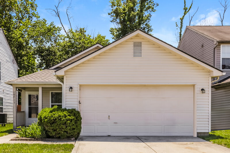 1,600/Mo, 10711 Sterling Apple Dr Indianapolis, IN 46235 External View