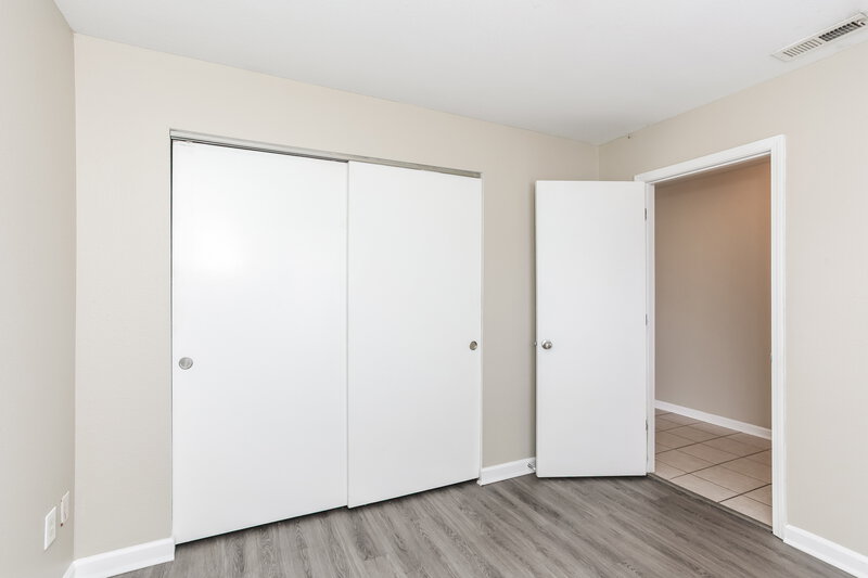 1,700/Mo, 4034 Steelewater Way Indianapolis, IN 46235 Bedroom View