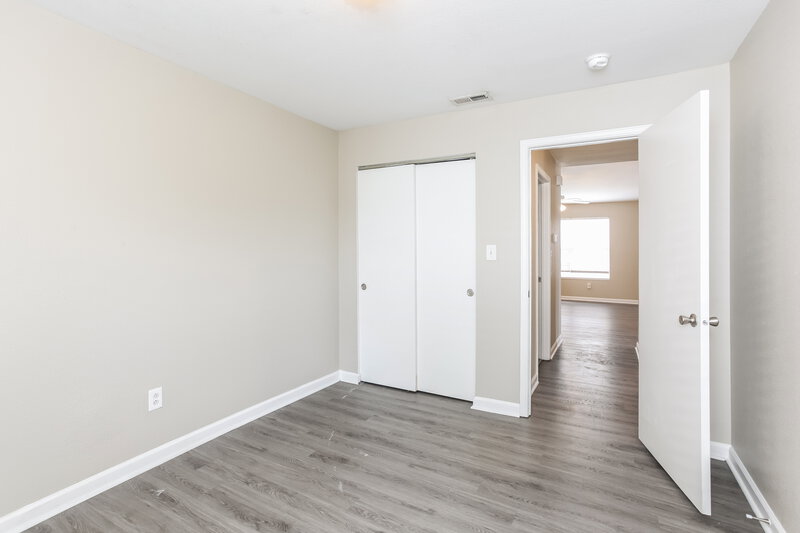 1,700/Mo, 4034 Steelewater Way Indianapolis, IN 46235 Bedroom View 2