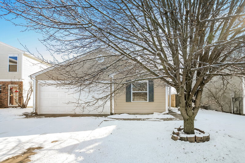 1,665/Mo, 10860 Wymm Ln Ingalls, IN 46040 External View