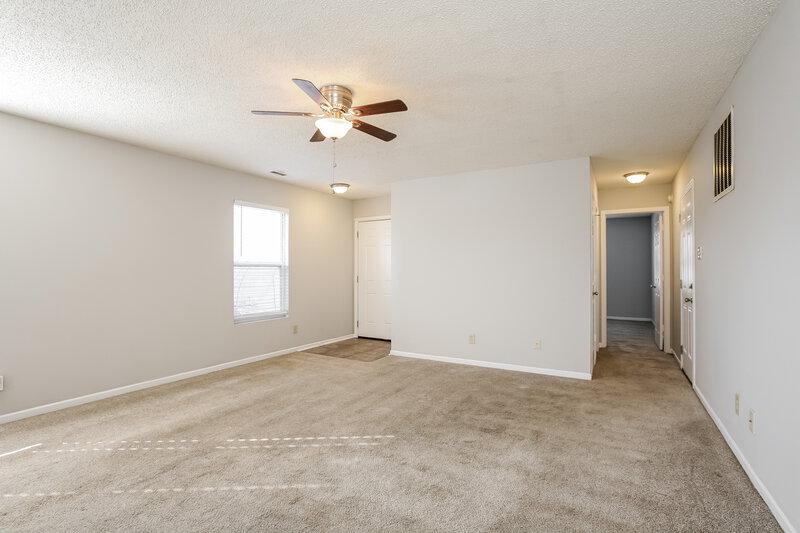 1,665/Mo, 10860 Wymm Ln Ingalls, IN 46040 Living Room View 2