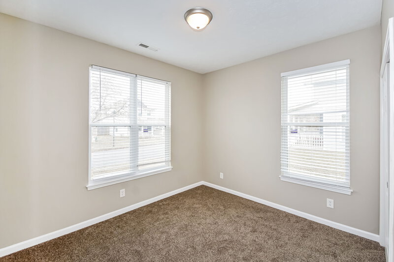 1,595/Mo, 2939 E Tabor St Indianapolis, IN 46203 Bedroom View