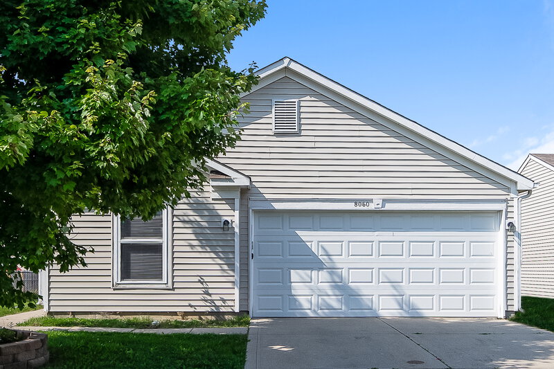 1,495/Mo, 8060 States Bend Dr Indianapolis, IN 46239 External View
