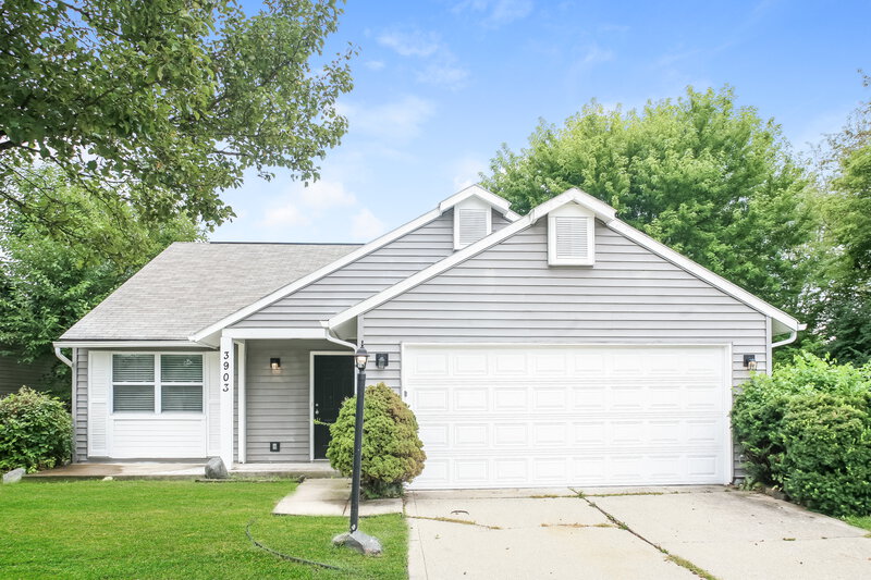 1,695/Mo, 3903 Bonn Dr Indianapolis, IN 46228 External View