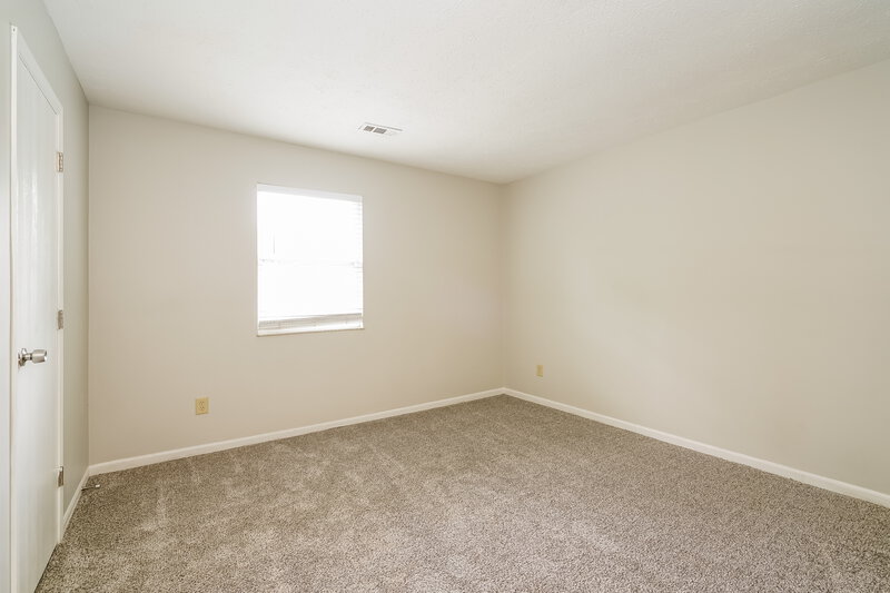 1,700/Mo, 3628 Valley Lake Dr Indianapolis, IN 46227 Main Bedroom View