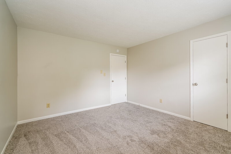 1,700/Mo, 3628 Valley Lake Dr Indianapolis, IN 46227 Main Bedroom View 2