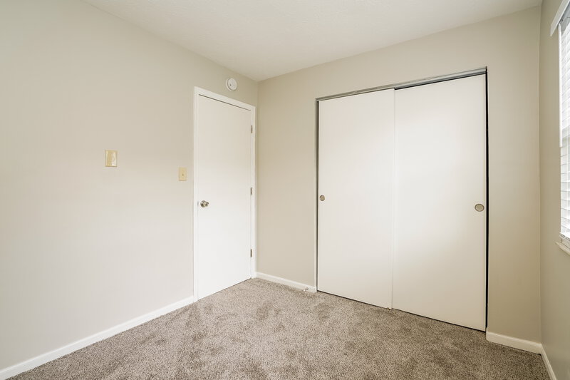 1,700/Mo, 3628 Valley Lake Dr Indianapolis, IN 46227 Bedroom View
