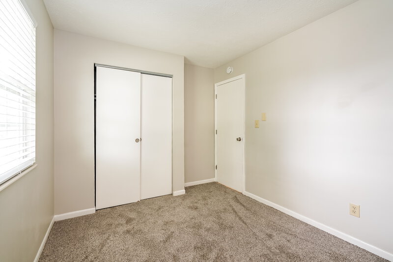 1,700/Mo, 3628 Valley Lake Dr Indianapolis, IN 46227 Bedroom View 2
