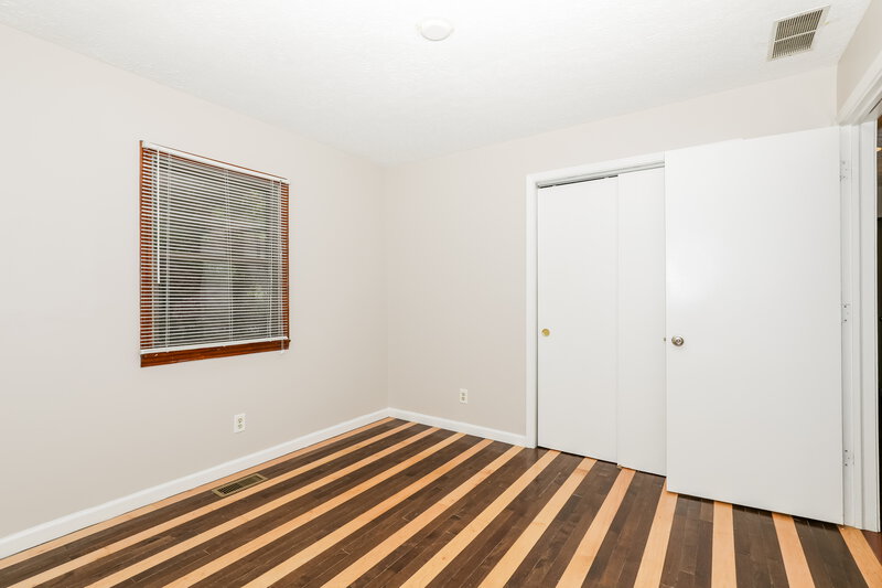 2,035/Mo, 476 Spring Dr GREENWOOD, IN 46143 Main Bedroom View