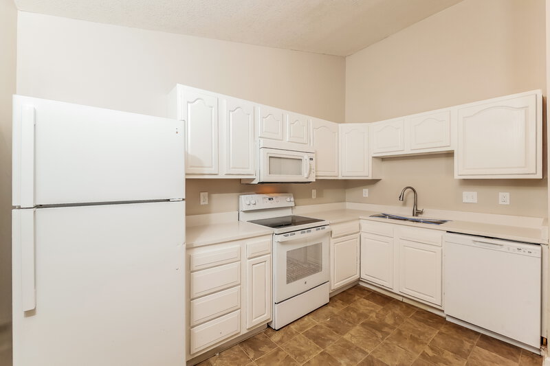 1,775/Mo, 5322 Claybrooke Dr Indianapolis, IN 46221 Misc View 7