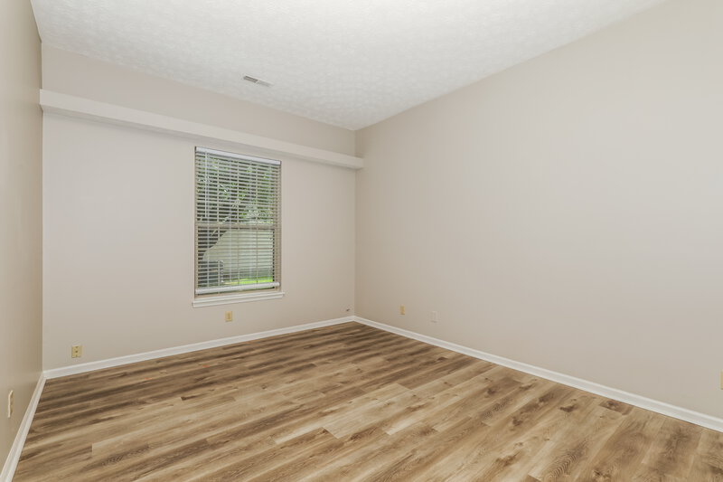1,875/Mo, 1215 Paul Dr Indianapolis, IN 46229 Main Bedroom View