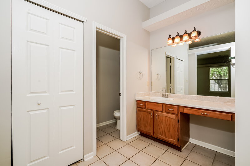 1,935/Mo, 1215 Paul Dr Indianapolis, IN 46229 Misc View 12