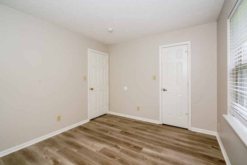 1,935/Mo, 1215 Paul Dr Indianapolis, IN 46229 Misc View 14