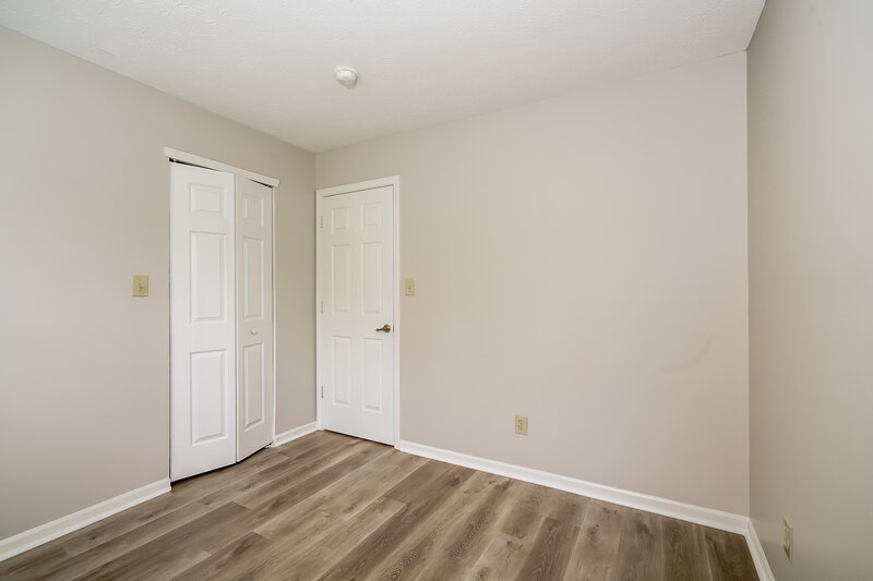 1,935/Mo, 1215 Paul Dr Indianapolis, IN 46229 Misc View 15