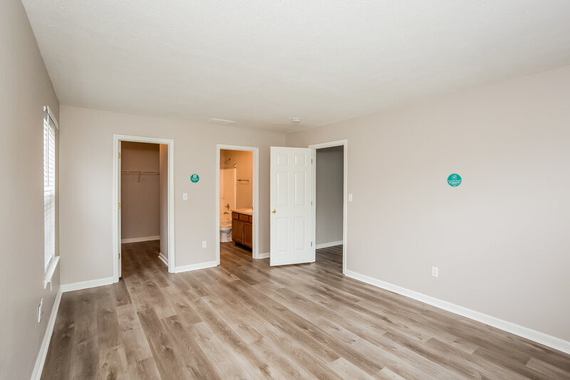 2,350/Mo, 208 Heartwood Hill GREENFIELD, IN 46140 Main Bedroom View