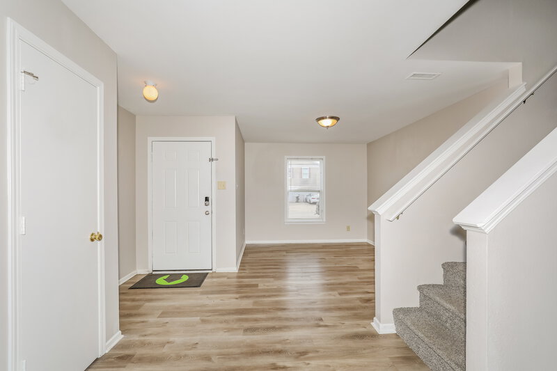 1,645/Mo, 11424 Cuyahoga Dr Indianapolis, IN 46235 Misc View