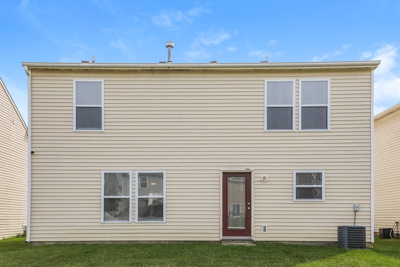 1,645/Mo, 11424 Cuyahoga Dr Indianapolis, IN 46235 Misc View 14