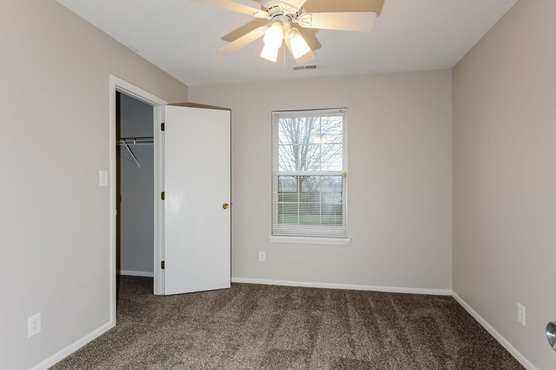 1,680/Mo, 5909 Prairie Meadow Dr Indianapolis, IN 46221 Bedroom View