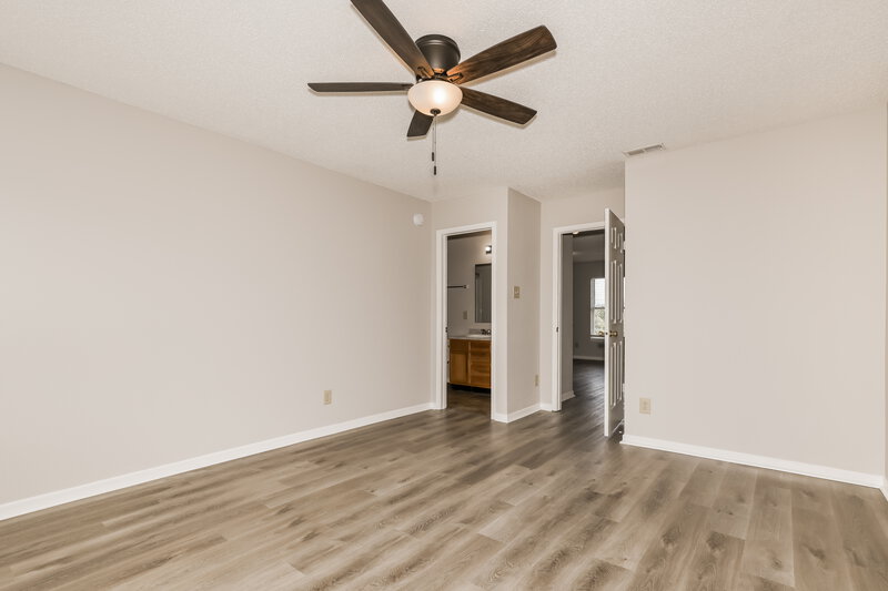 2,085/Mo, 11351 N Creekside Dr Monrovia, IN 46157 Main Bedroom View