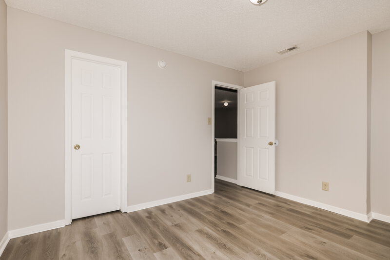 2,085/Mo, 11351 N Creekside Dr Monrovia, IN 46157 Bedroom View