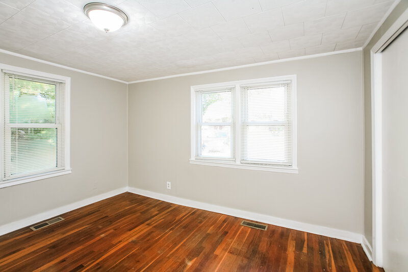 1,455/Mo, 903 Jackson St Lebanon, IN 46052 Main Bedroom View 2