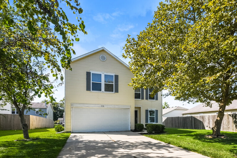 2,690/Mo, 958 Streamside Dr Greenfield, IN 46140 External View