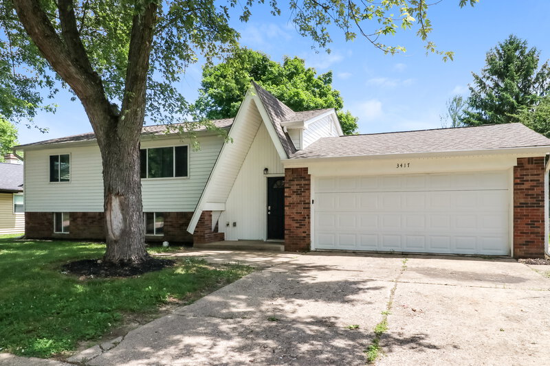 0/Mo, 3417 SUMMERFIELD DR INDIANAPOLIS, IN 46214 Front View